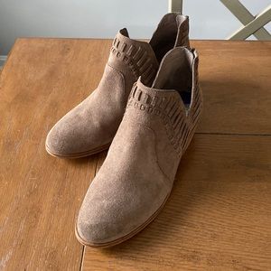Vince Camuto Prism 2 Suede Booties